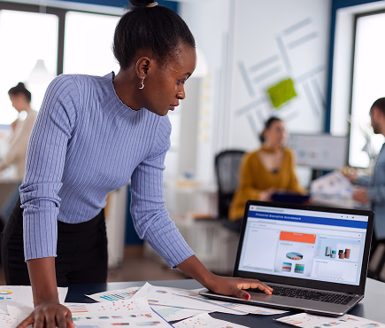 Who we run LinkedIn programmes for